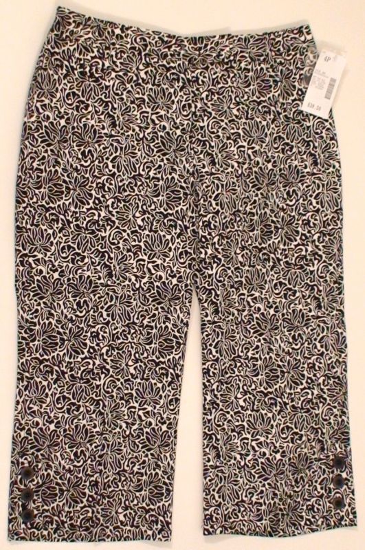 NWT Petite Sophisticate Black Floral Capris Sz 4P  