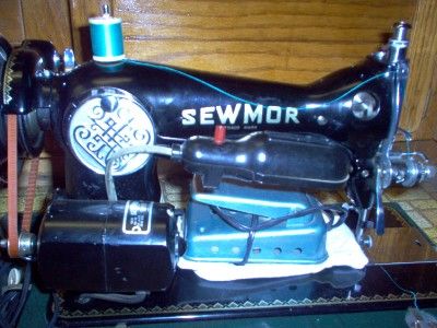 POST WAR SEWMORE SEWING MACHINE MADE IN JAPAN PORTABLE  