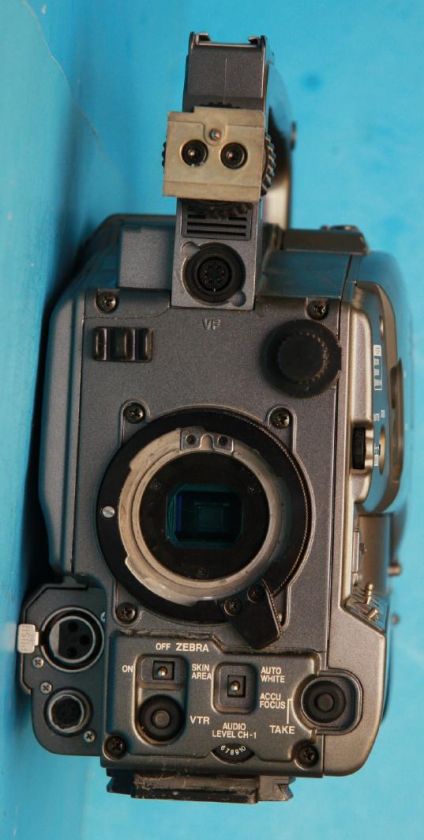 JVC GY DV500 MiniDV Camcorder Body   Tech Special  