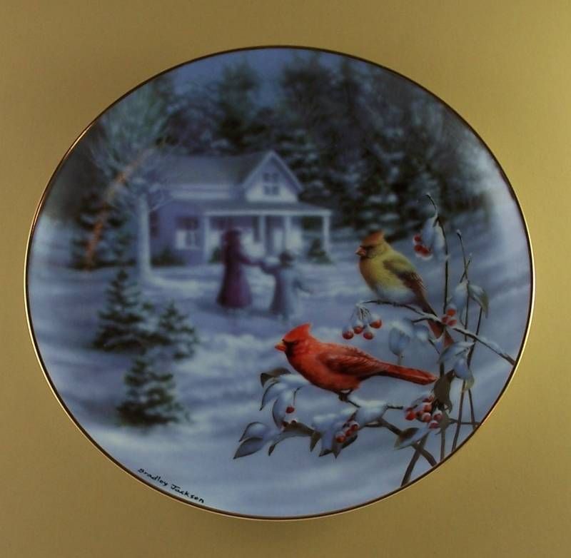 JANUARY CALM Family Album CARDINAL Plate Lovely  