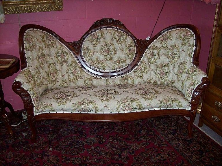 VICTORIAN PARLOR SET 2 MATCHING SETTEES CARVED ROSES OUTSTANDING 