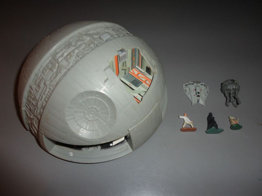 Death Star Star Wars Micro Machines Mini Playset Play Set Planet Darth 
