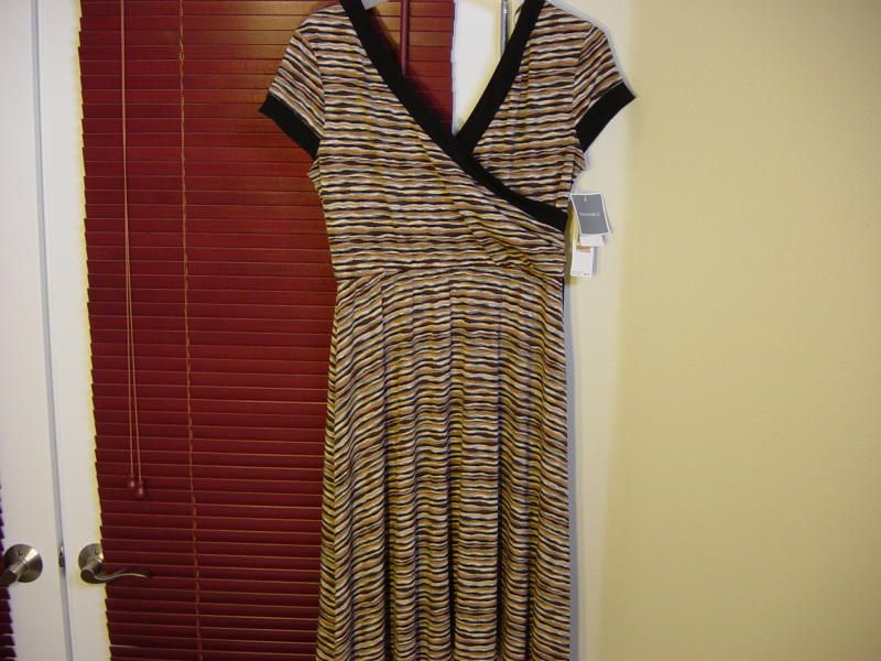 60 NEW dBY Ltd very cute WOMENS DRESS SIZE 8  