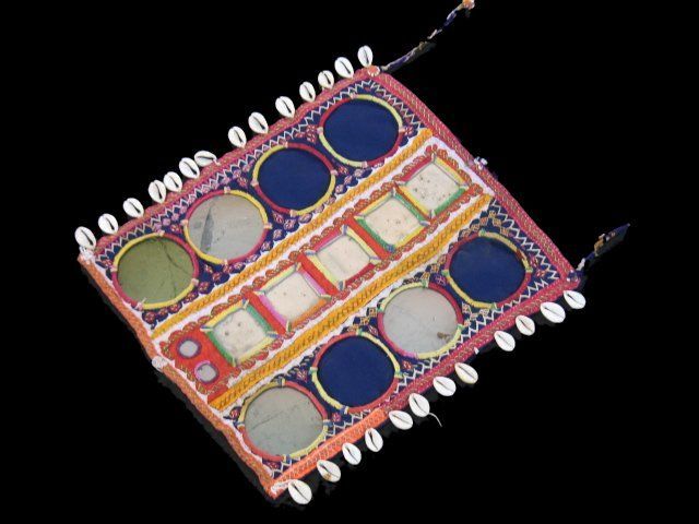 BANJARA VINTAGE INDIA KUTCH TEXTILE TRIBAL MIRROR PATCH  