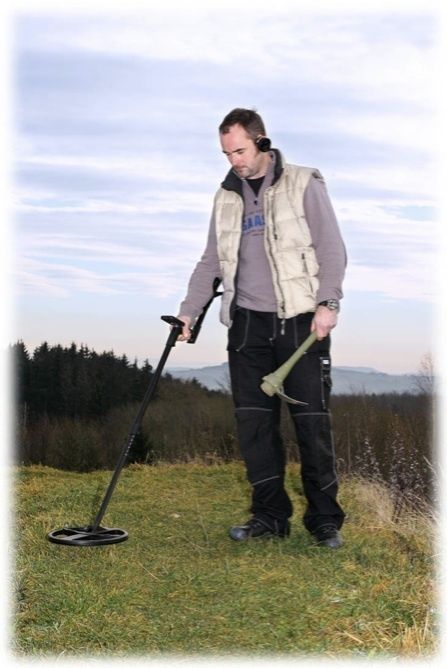 XP DEUS Metal Detector  NEW TOTALLY WIRELESS TECHNOLOGY  