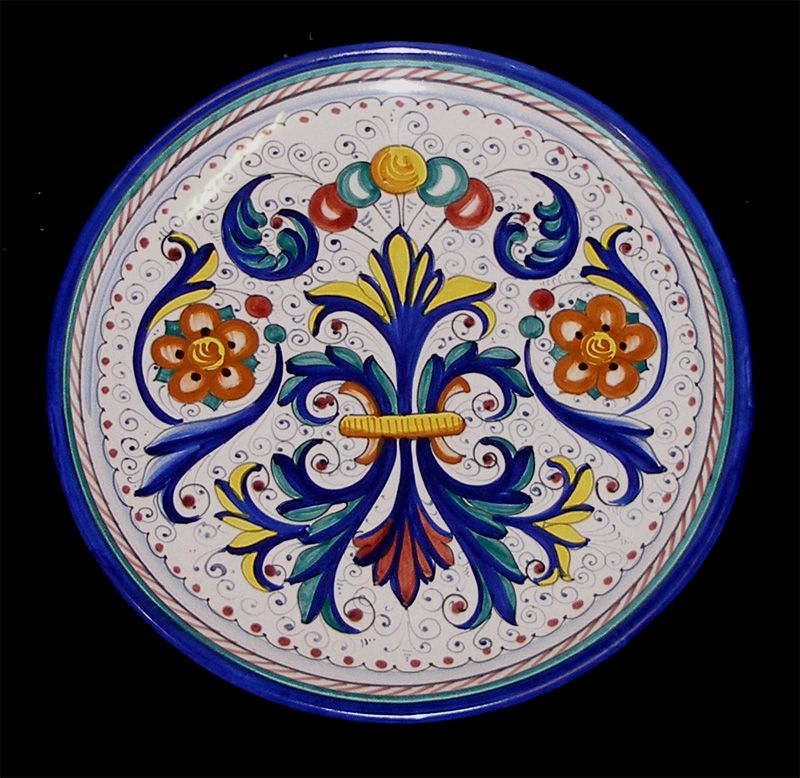   14 35cm platter it is completely made and painted by hand by mastro