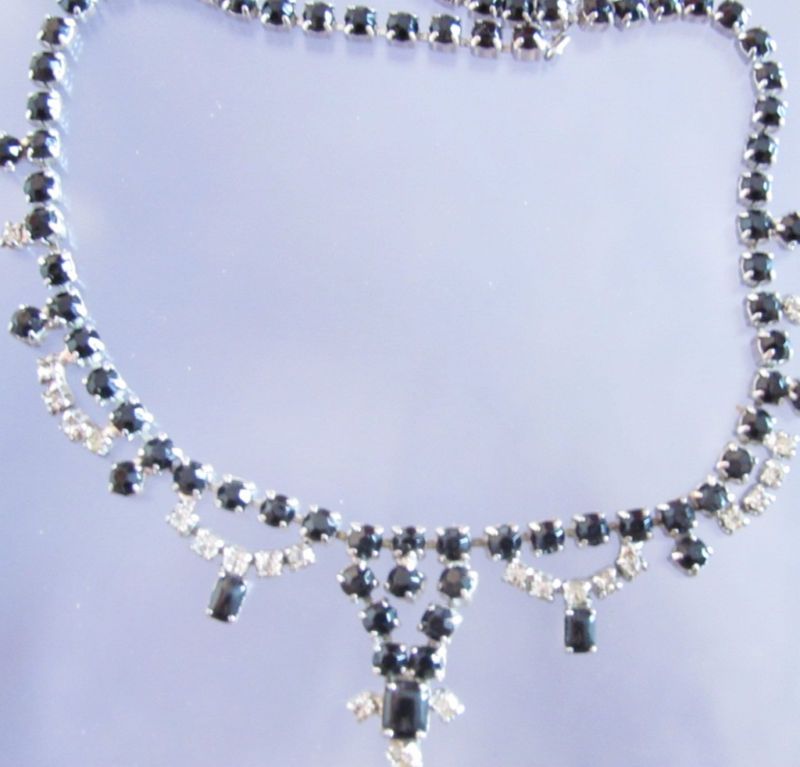 Vintage 1950s Rhinestone NECKLACE   SALE NEW Items  