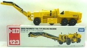 Tomica #123 Sakai Pneumatic Tire Type Milling Machine  