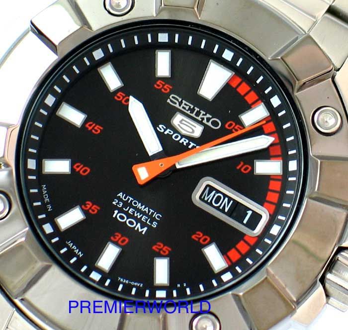 SEIKO AUTOMATIC BLK BEZEL SS 100M WATCH SNZG23J1 JAPAN  