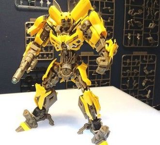 TRANSFORMERS MOVIE 3 BUMBLEBEE DUAL MODEL KIT NEW  