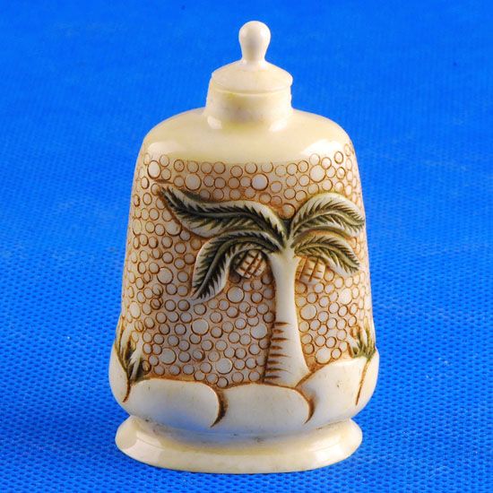 Carved OX Bone Snuff bottle Carving Beauty Lady Stand  