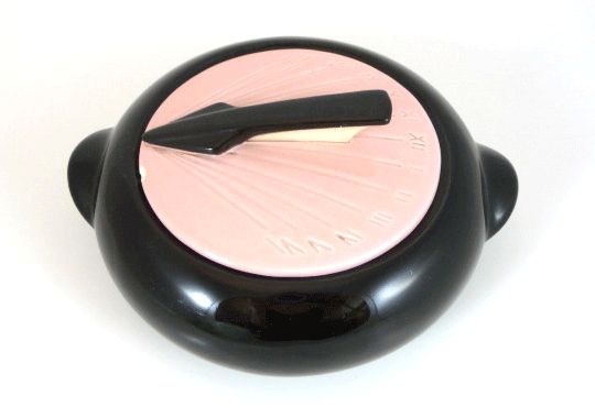 VINTAGE SHAWNEE KENWOOD PINK & BLACK SUNDIAL OVEN WARE DISH  