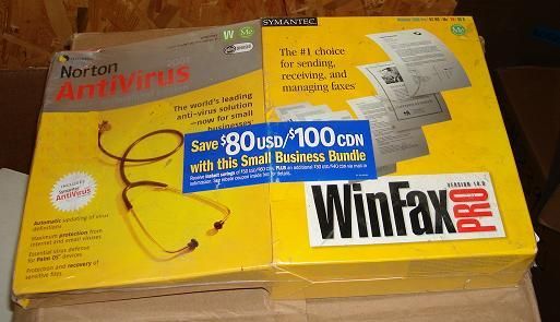 NEW Symantec Norton AntiVirus 2001 Professional Edition  