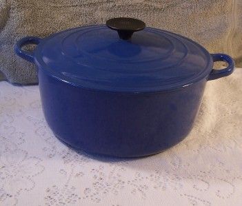 VINTAGE LE CREUSET DUTCH OVEN E CAST IRON ENAMELED COBALT BLUE  