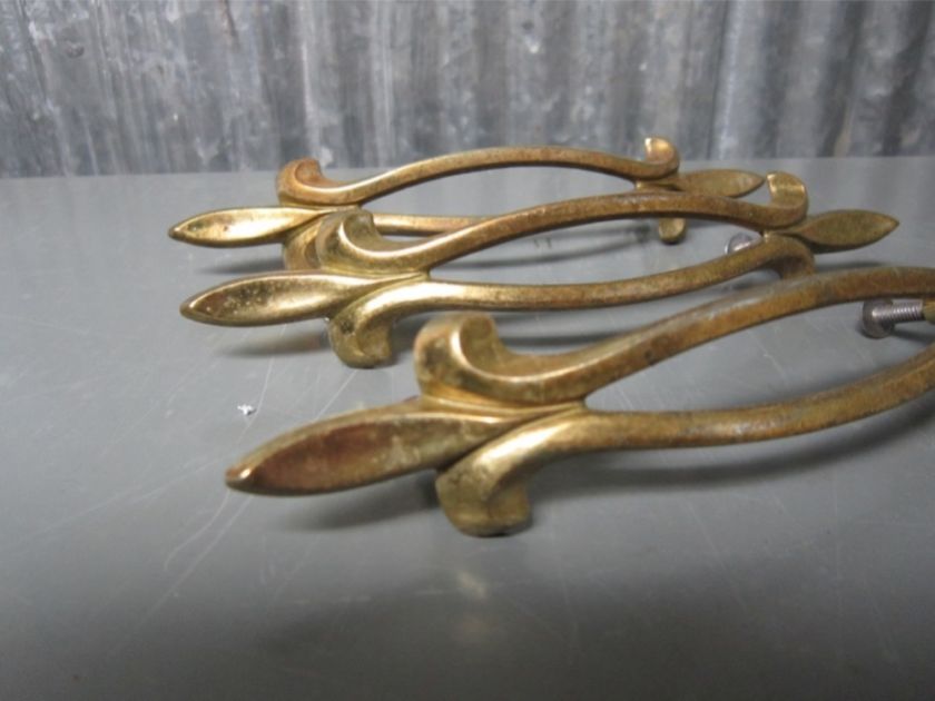 Mid century gold fleur de lis dresser cabinet drawer pulls handles 