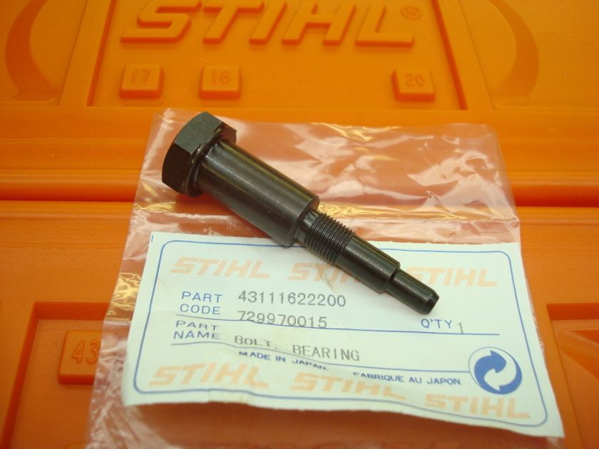   BT 106, 120 C, 121 EARTH AUGER DRILL BEARING PIN BOLT # 4311 162 2200