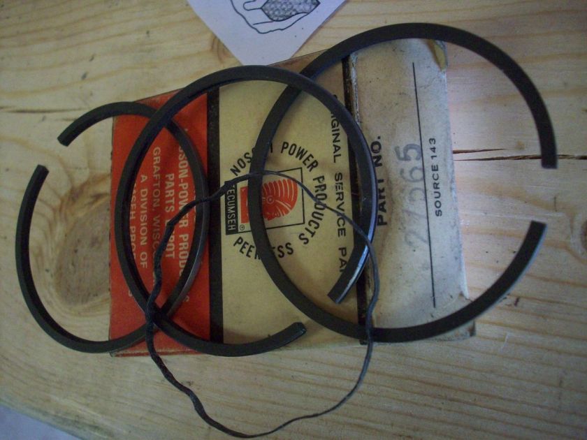 New old stock tecumseh piston rings 28986  