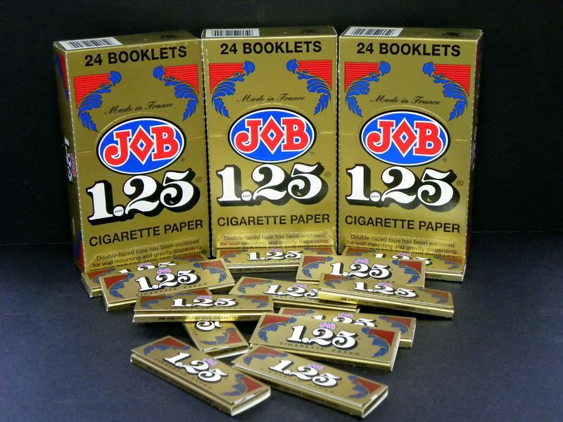 JOB 1.25 CIGARETTE ROLLING PAPERS 12 PACKS 24 LEAVES EA  