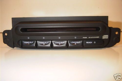 CHRYSLER STRATUS 99 00 01 02 4 DISC CHANGER PO4858522AF  