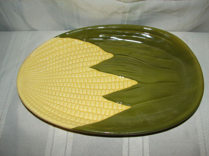 SHAWNEE KING CORN PATTERN # 68 DINNER PLATE  