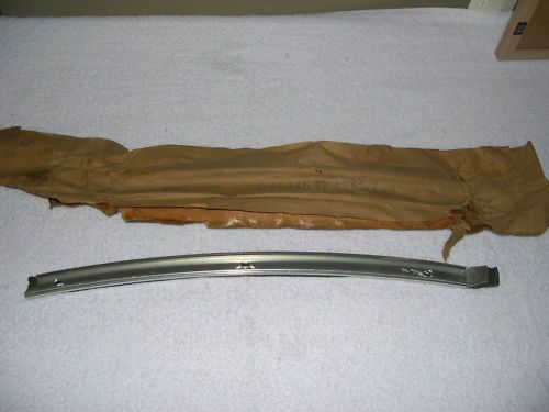 NOS 1972 77 Torino Montego Pillar Weatherstrip Retainer  